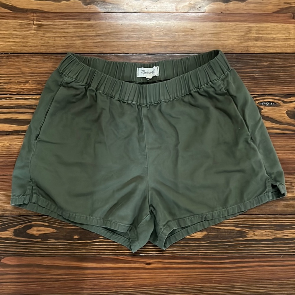 Madewell Pull on Relaxed Fit Shorts